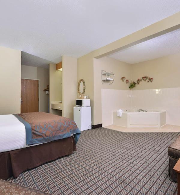 Regency Inn Geneseo Il I-80 מראה חיצוני תמונה