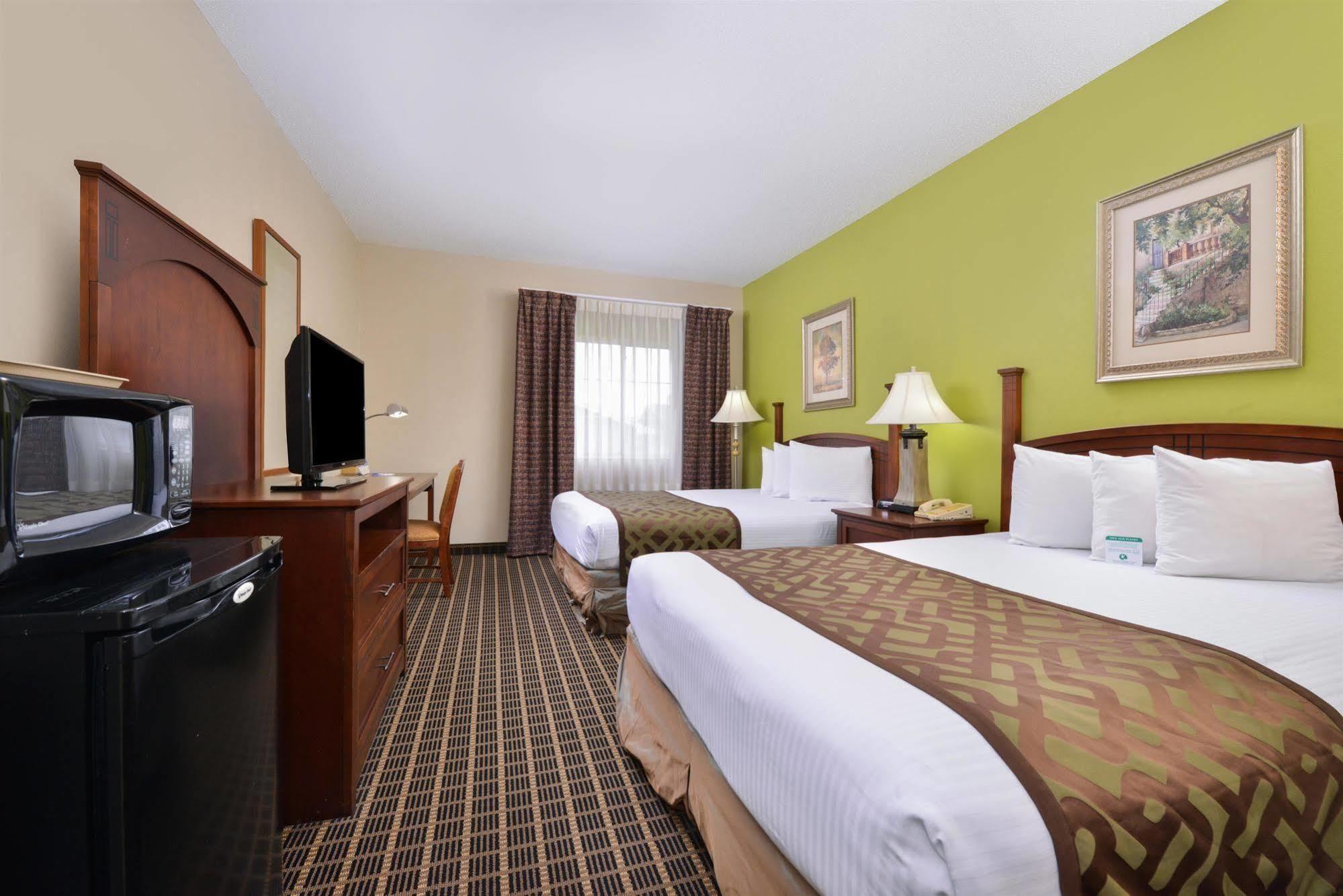 Regency Inn Geneseo Il I-80 מראה חיצוני תמונה