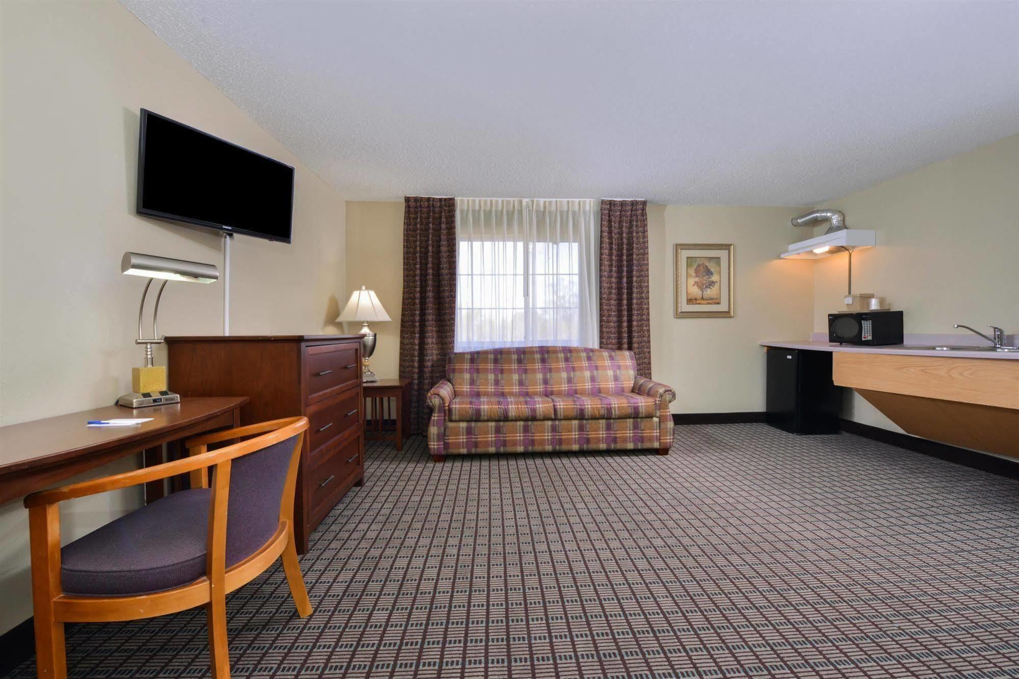 Regency Inn Geneseo Il I-80 מראה חיצוני תמונה